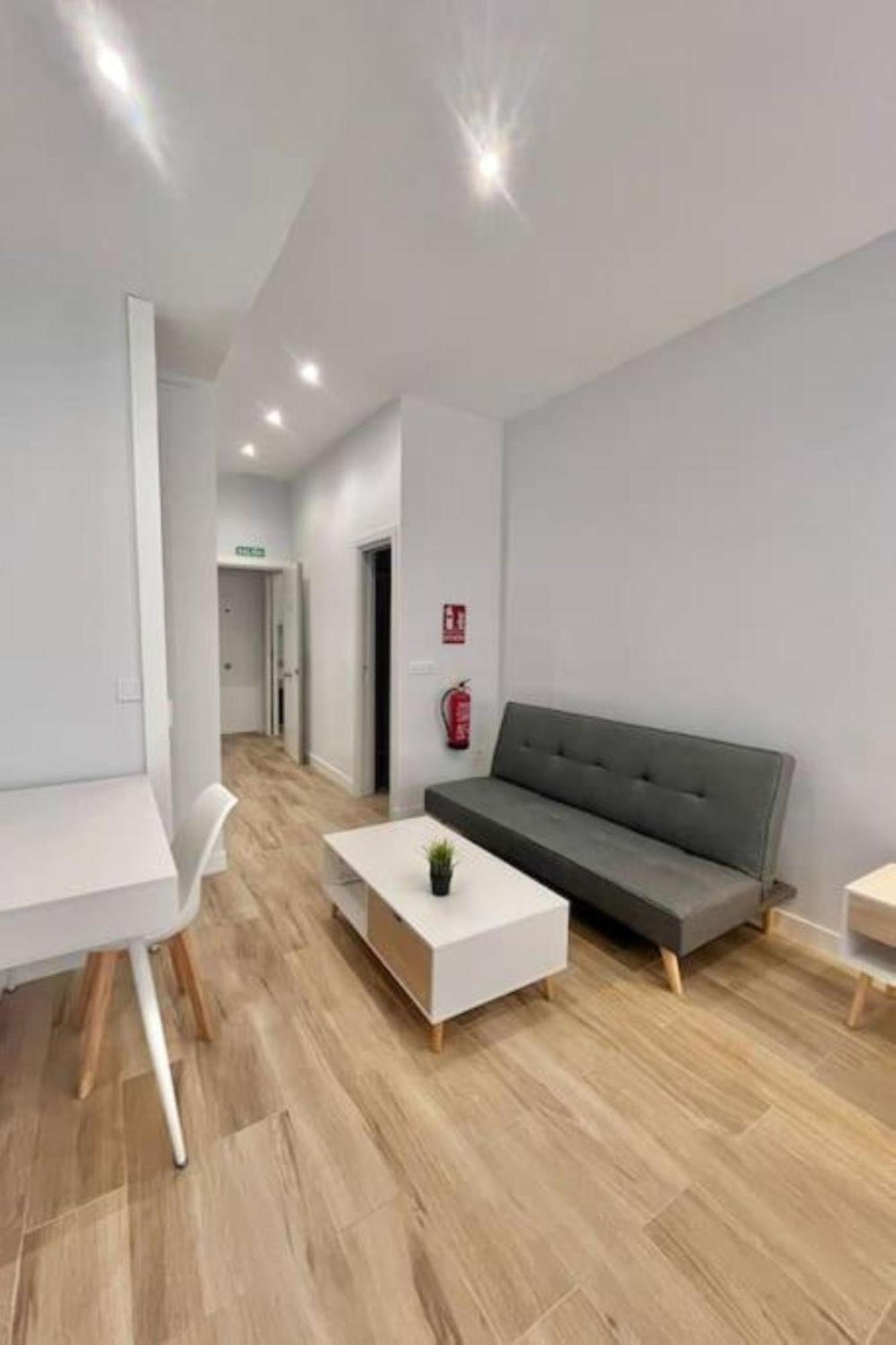 Estudio Chic Y Moderno Cerca Del Vibrante Centro De Ifema Madrid Exteriér fotografie